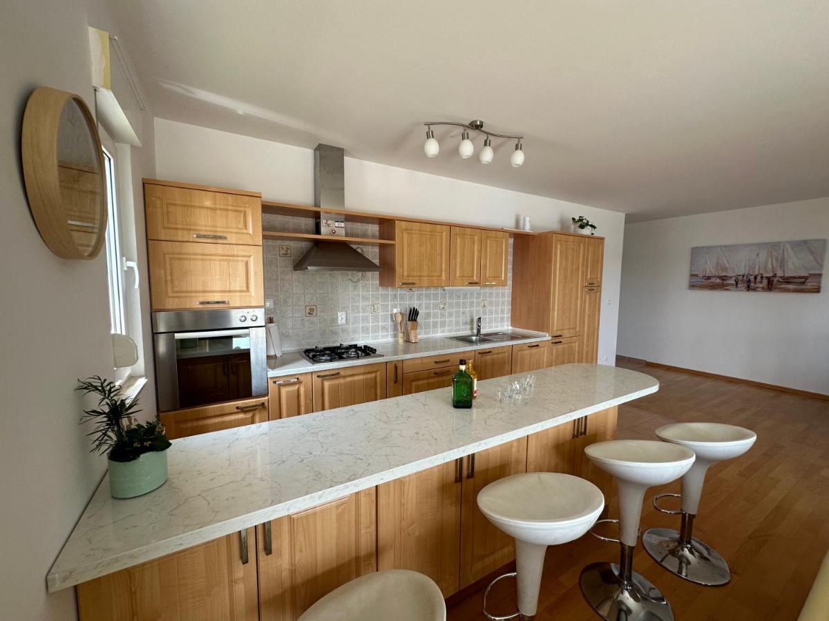 Aurora Luxury Apartment Trogir Exteriör bild
