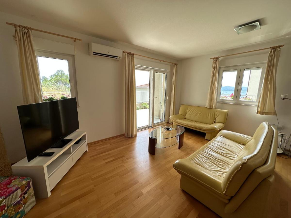 Aurora Luxury Apartment Trogir Exteriör bild